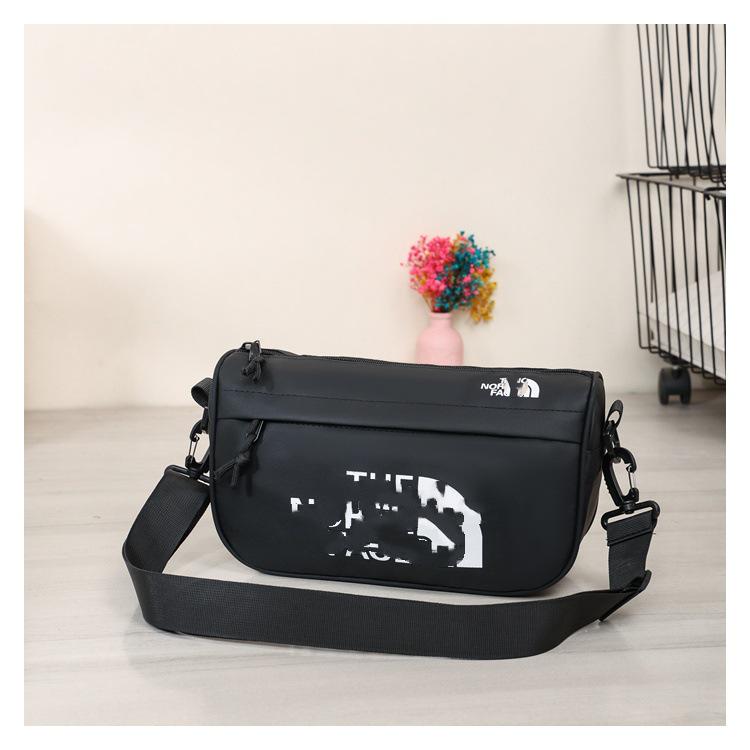 Versatile Lettered Crossbody Shoulder Bag: Casual Waist, Messenger, Travel, and Commuter Use One size чёрный
Versatile Lettered Crossbody Shoulder Bag: Casual Waist, Messenger, Travel, and Commuter Use One size чёрный