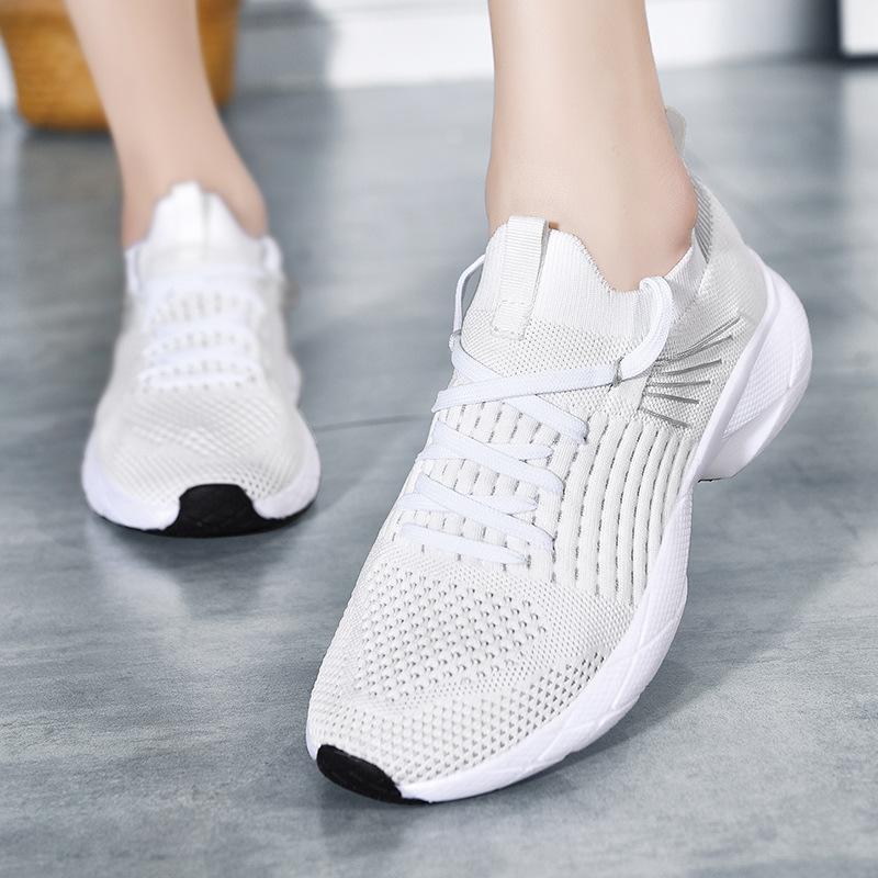 New mesh breathable shoes large size casual fly-woven breathable student sneakers 36 білий
New mesh breathable shoes large size casual fly-woven breathable student sneakers 36 білий