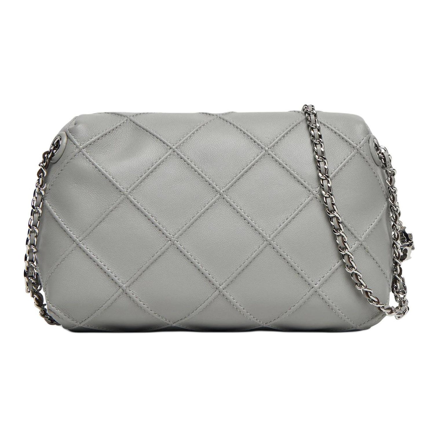Tory Burch Fleming Hanging Logo Quilted Leather Mini Crossbody Bag Women bags Gray 169226-020 Basic Set (Bag+Dust Bag)
Tory Burch Fleming Hanging Logo Quilted Leather Mini Crossbody Bag Women bags Gray 169226-020 Basic Set (Bag+Dust Bag)