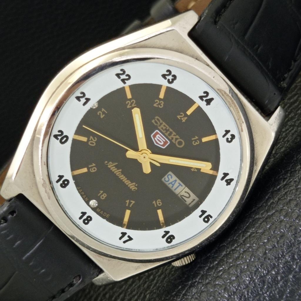 Б/У винтажные мужские часы SEIKO 5 AUTOMATIC 7S26A из Японии с черным циферблатом a434526-2 R121-a434526
Б/У винтажные мужские часы SEIKO 5 AUTOMATIC 7S26A из Японии с черным циферблатом a434526-2 R121-a434526