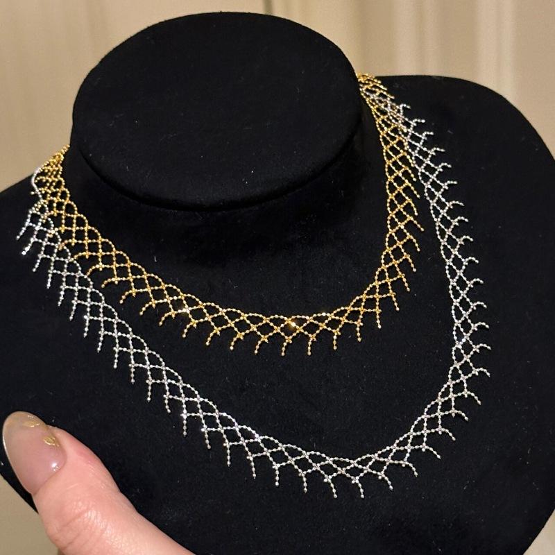 Retro Gorgeous Shiny Lace Bean Weaving Mesh Necklace Palace Style High Grade Stacked Style Chain Jewelry Gift 45cm
Retro Gorgeous Shiny Lace Bean Weaving Mesh Necklace Palace Style High Grade Stacked Style Chain Jewelry Gift 45cm