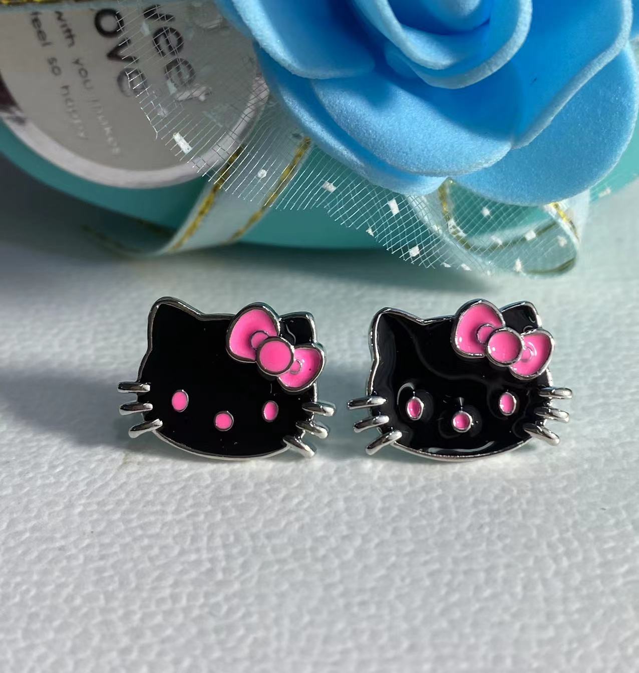 Spoof black homemade kitty punk millennial shibuya pumine stud earrings чёрный
Spoof black homemade kitty punk millennial shibuya pumine stud earrings чёрный