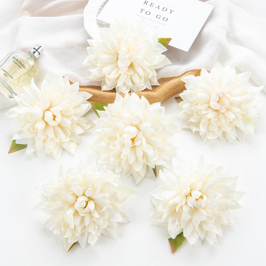 Artificial Flowers Silk Gerbera Festival Home Room Decoration Wedding Wreath Scrapbook Outdoor Diy Candy Box Bridal Accessories 5pcs
Artificial Flowers Silk Gerbera Festival Home Room Decoration Wedding Wreath Scrapbook Outdoor Diy Candy Box Bridal Accessories 5pcs