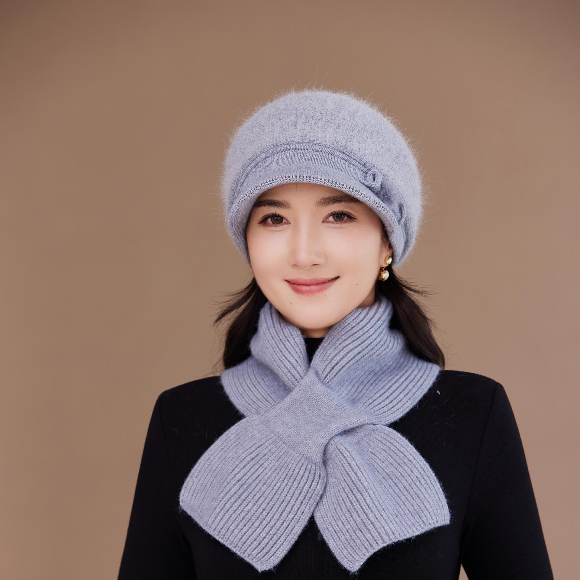Mom Hat Winter New Fashion Plus Velvet Rabbit Fur Basin Hat Middle Aged and Elderly Elegant Light Luxury Ear Protection Warm Knitted Hat one size
Mom Hat Winter New Fashion Plus Velvet Rabbit Fur Basin Hat Middle Aged and Elderly Elegant Light Luxury Ear Protection Warm Knitted Hat one size