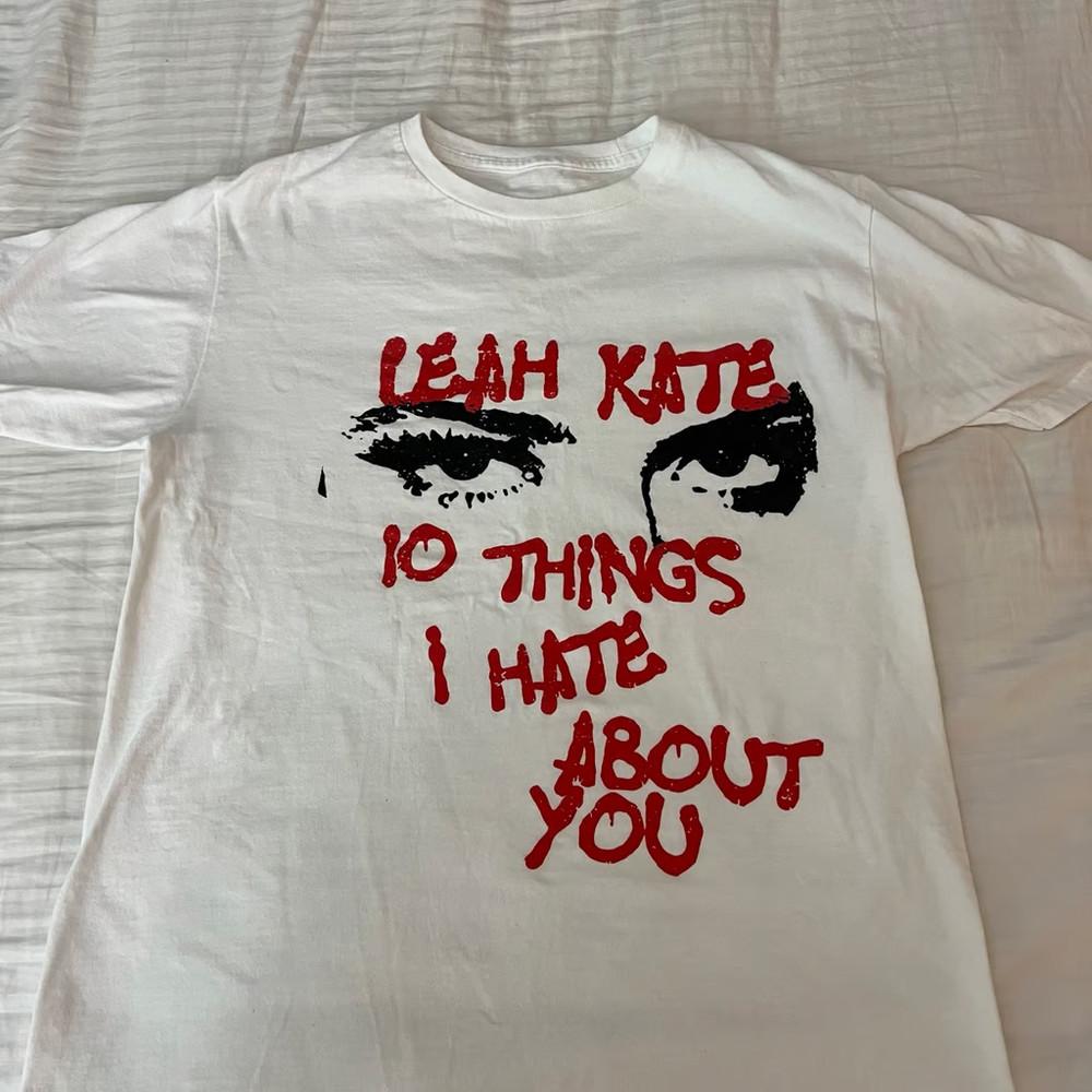 Vintage Leah Kate 10 Things Shirt Unisex Albums S to 5XL MQ032 Unisex T-Shirt XL
Vintage Leah Kate 10 Things Shirt Unisex Albums S to 5XL MQ032 Unisex T-Shirt XL
