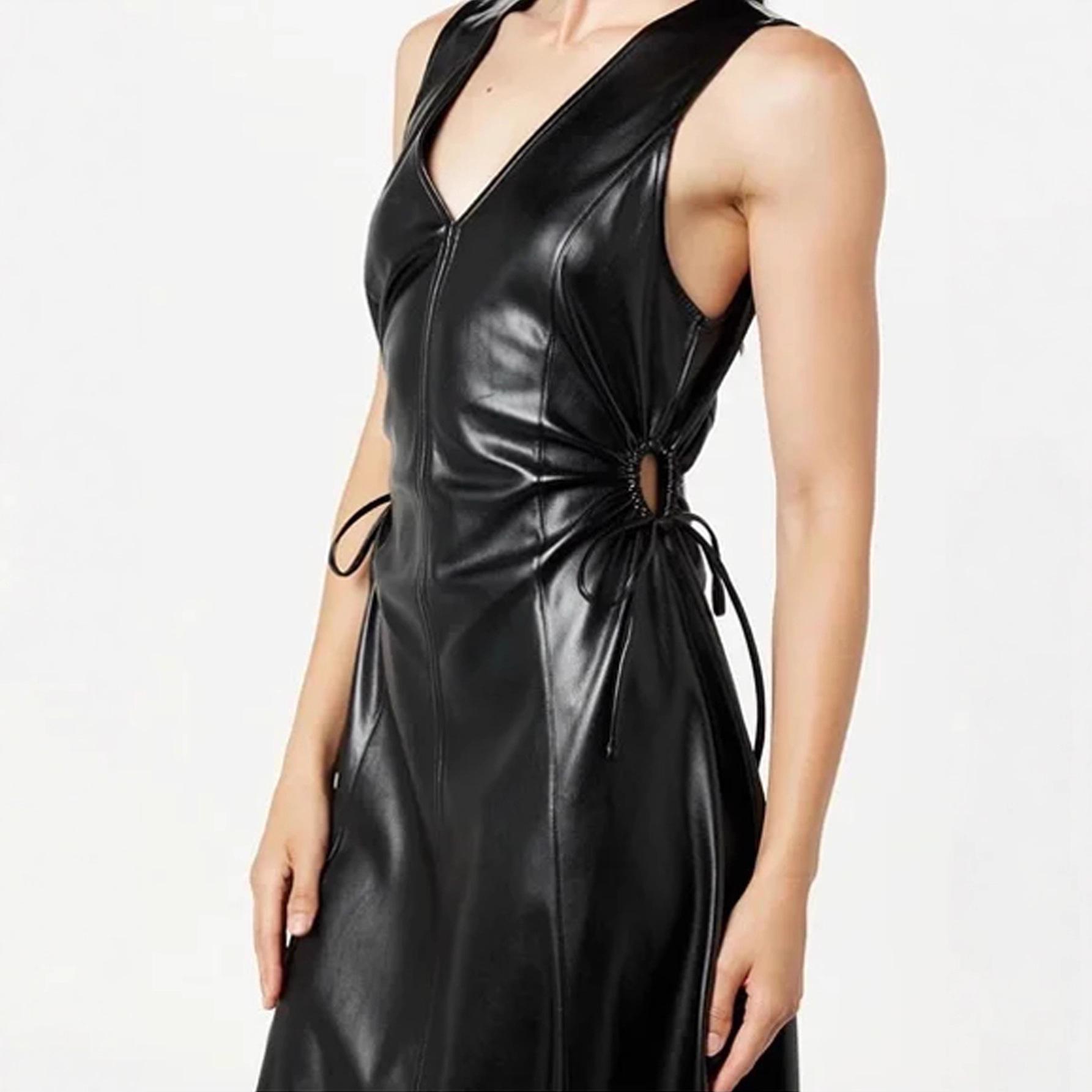 European-American Stylish 2025 V-Neck Dress: Sexy Waist-Gathering, Ruched Cutout, PU Leather Design Large чорний
European-American Stylish 2025 V-Neck Dress: Sexy Waist-Gathering, Ruched Cutout, PU Leather Design Large чорний
