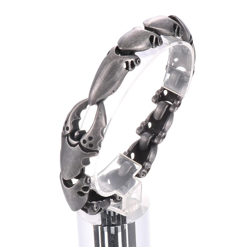 Vintage Heavy Crab Pliers Shaped Bracelet for Men Stainless Steel Men s Bracelets Punk Animal Jewelry Hapiship Boy Gifts 22cm
Vintage Heavy Crab Pliers Shaped Bracelet for Men Stainless Steel Men s Bracelets Punk Animal Jewelry Hapiship Boy Gifts 22cm