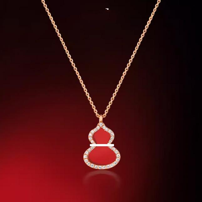 Women s Red Agate & White Mother-of-Pearl Pendant Necklace with 18k Rose Gold and Diamond Accents on a 925 Silver-Plated Clavicle Chain 925 Silver Plated
Women s Red Agate & White Mother-of-Pearl Pendant Necklace with 18k Rose Gold and Diamond Accents on a 925 Silver-Plated Clavicle Chain 925 Silver Plated