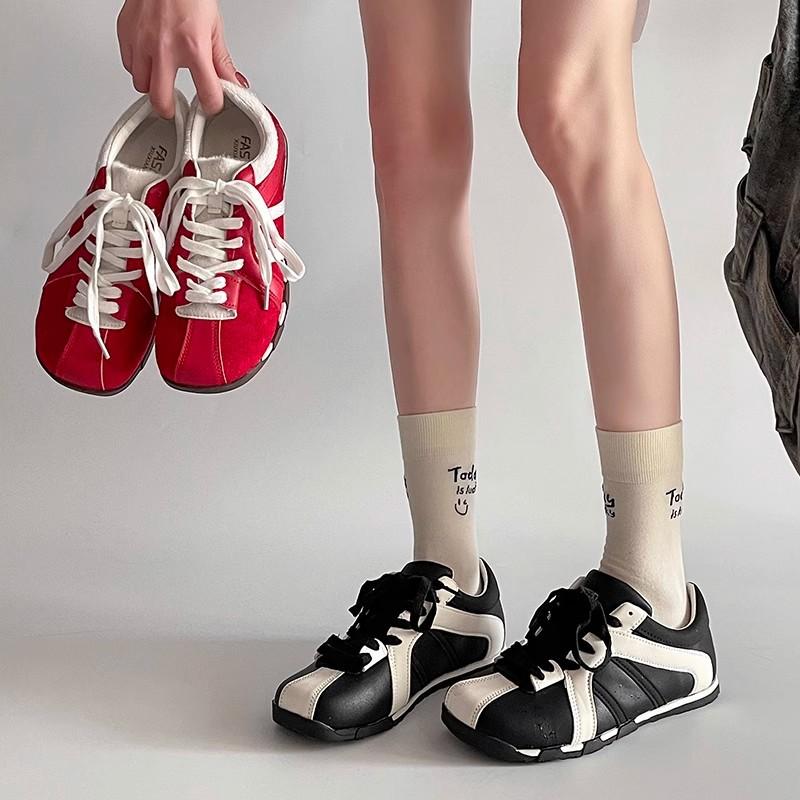 Versatile height increase flat bottom German training shoes women s spring new color matching dopamine color scheme breathable skirt casual s 35 чёрный
Versatile height increase flat bottom German training shoes women s spring new color matching dopamine color scheme breathable skirt casual s 35 чёрный