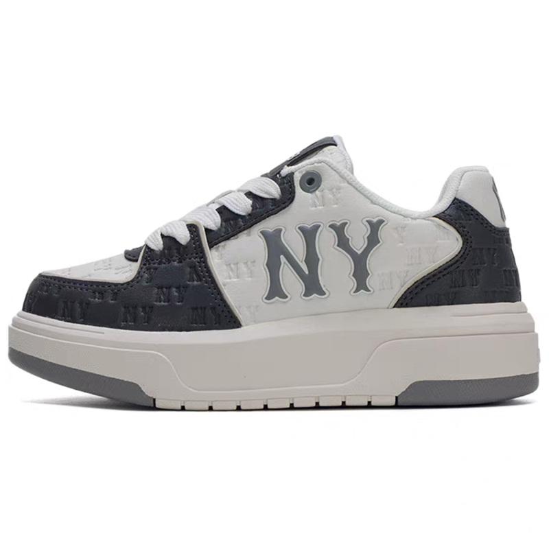 MLB New York Yankees Cushioning Lightweight Breathable Height Increasing Low top Skateboard Shoes Unisex Charcoal Gray Sneakers 3ASXE035N-50CGS 37.5
MLB New York Yankees Cushioning Lightweight Breathable Height Increasing Low top Skateboard Shoes Unisex Charcoal Gray Sneakers 3ASXE035N-50CGS 37.5