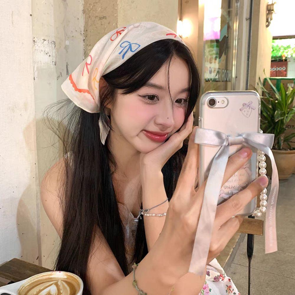 Korean Sweet Bowknot Turban Elegant Triangular Hair Band Headscarf Clothing Accessories синій
Korean Sweet Bowknot Turban Elegant Triangular Hair Band Headscarf Clothing Accessories синій
