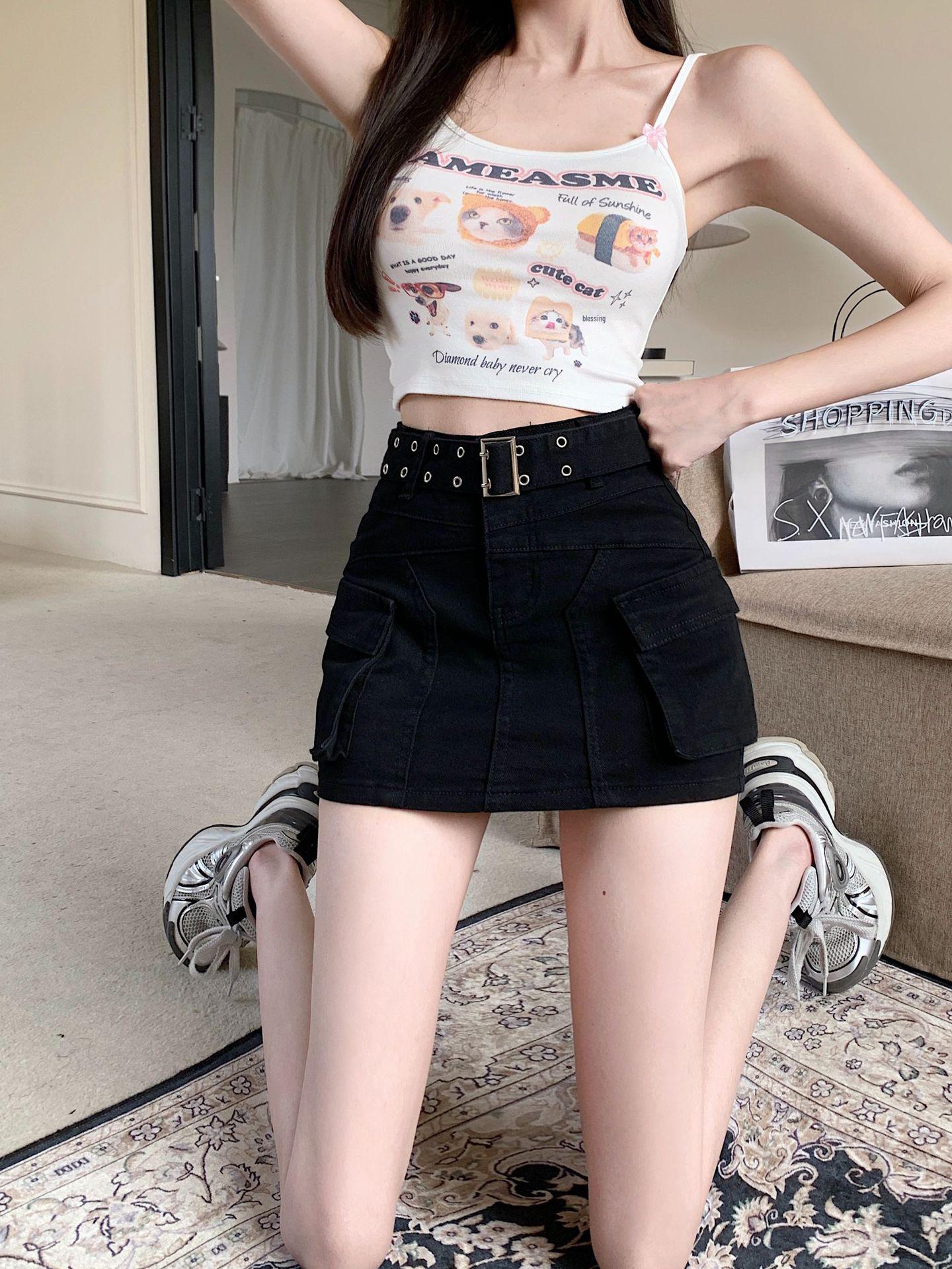 Женская джинсовая юбка А-силуэта с высокой талией и большими карманами - весна-лето 2025 г., корейский стиль, короткая юбка, закрывающая бедра. M чёрный
Женская джинсовая юбка А-силуэта с высокой талией и большими карманами - весна-лето 2025 г., корейский стиль, короткая юбка, закрывающая бедра. M чёрный