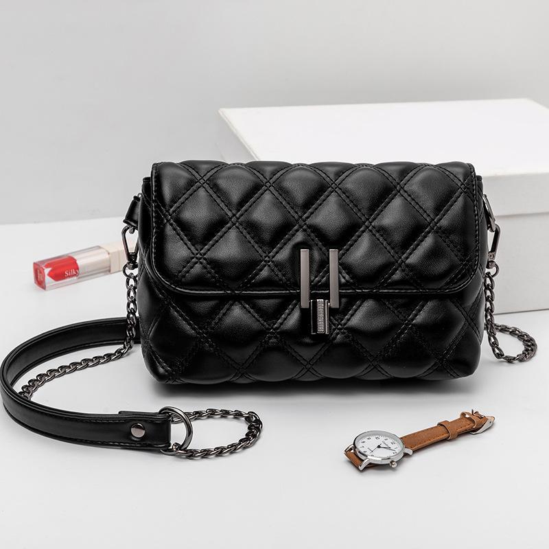 Новая летняя сумка-цепочка с бриллиантами для женщин, универсальная модная одноплечевая сумка-кроссбоди, маленькая квадратная сумка для поездок на работу, трендовая сумка
Новая летняя сумка-цепочка с бриллиантами для женщин, универсальная модная одноплечевая сумка-кроссбоди, маленькая квадратная сумка для поездок на работу, трендовая сумка