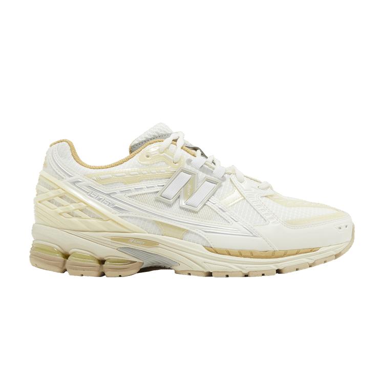 New Balance 1906R Lunar New Year White 37
New Balance 1906R Lunar New Year White 37