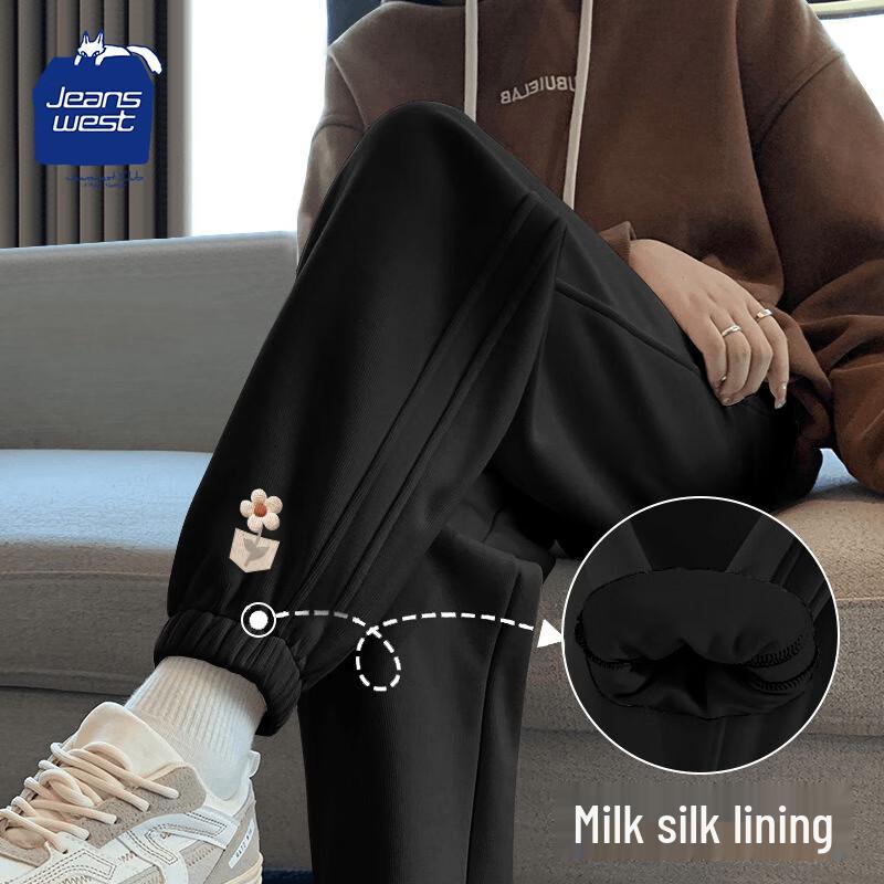 Jeanswest Club Women s Milk Silk Jogger Sweatpants L
Jeanswest Club Women s Milk Silk Jogger Sweatpants L