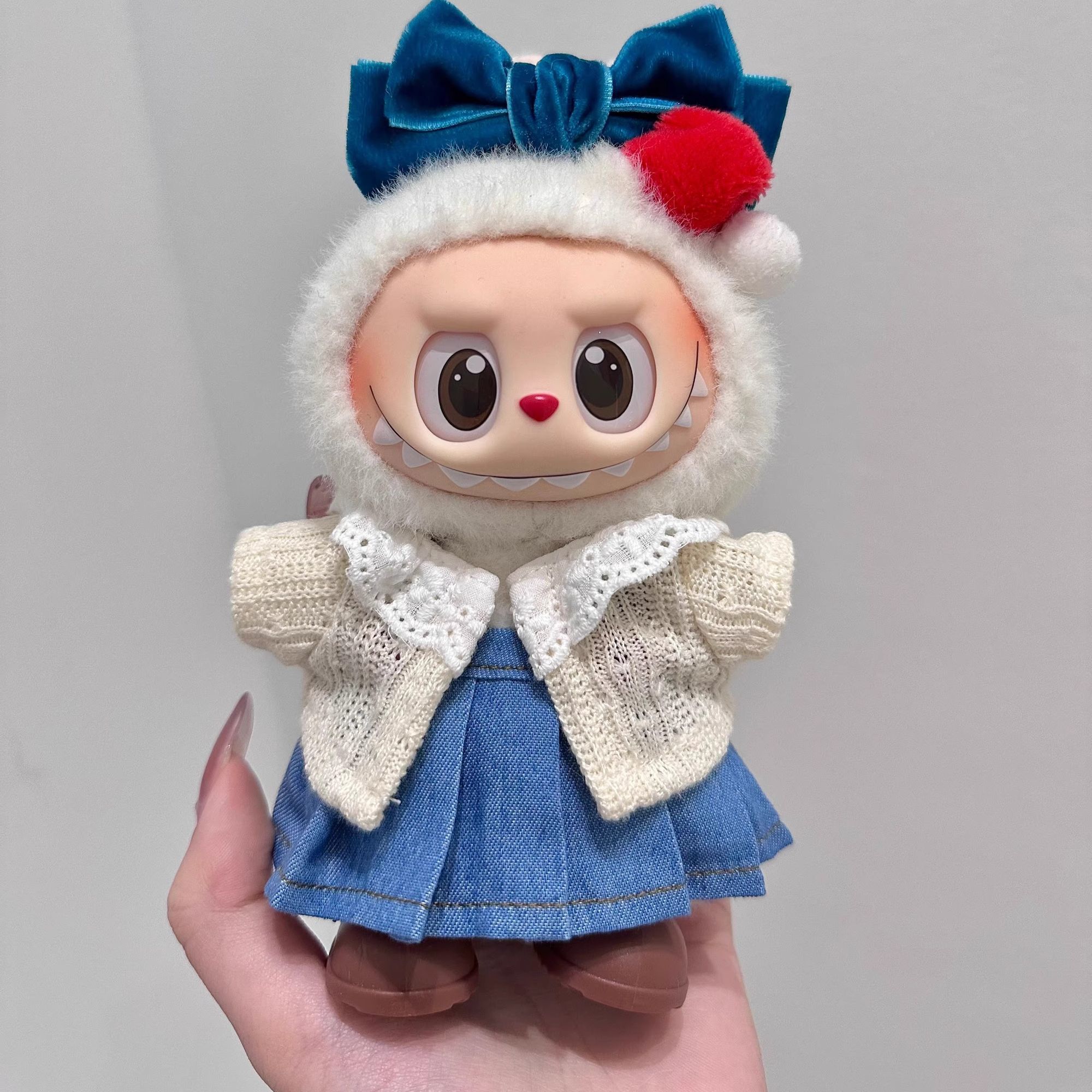 Labubu Clothing Standing Posture Labubu Child Clothing Alternative Outfit Shoulder Strap Skirt 17cm Alternative Outfit only clothes
Labubu Clothing Standing Posture Labubu Child Clothing Alternative Outfit Shoulder Strap Skirt 17cm Alternative Outfit only clothes