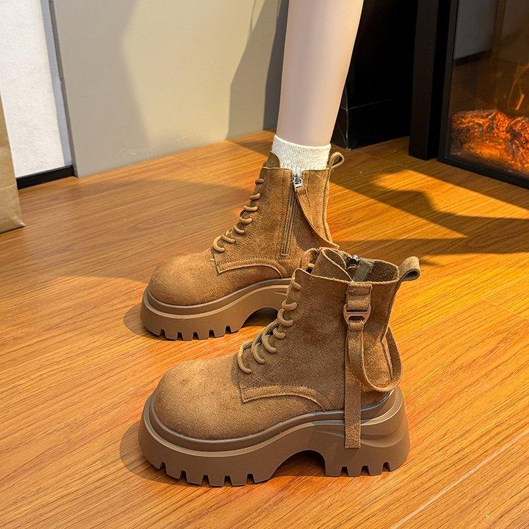 Британский стиль 2025 осень новые матовые кожаные на шнуровке ботинки Мартин женские ботинки на платформе короткие ботинки большая голова локомотив одиночные ботинки 40 верблюд
Британский стиль 2025 осень новые матовые кожаные на шнуровке ботинки Мартин женские ботинки на платформе короткие ботинки большая голова локомотив одиночные ботинки 40 верблюд