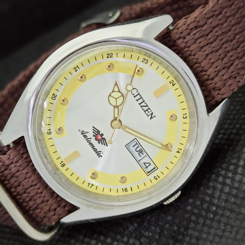 USED VINTAGE CITIZEN AUTOMATIC 8200 JAPAN MENS DAY/DATE SILVER WATCH a284508-2 SKU528e-a284508
USED VINTAGE CITIZEN AUTOMATIC 8200 JAPAN MENS DAY/DATE SILVER WATCH a284508-2 SKU528e-a284508