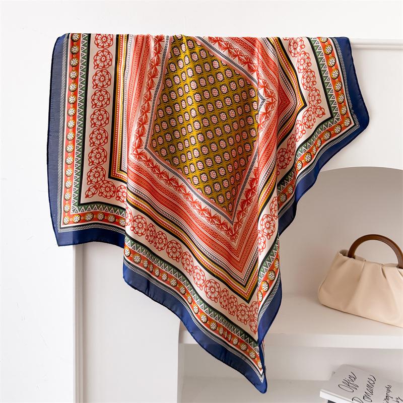 Retro 70Cm Small Square Scarf Imitation Silk Scarf Headscarf Spring And Summer Printed Scarf Scarf Professional Scarf 70*70cm
Retro 70Cm Small Square Scarf Imitation Silk Scarf Headscarf Spring And Summer Printed Scarf Scarf Professional Scarf 70*70cm