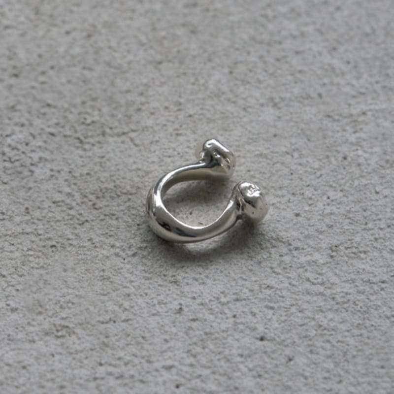 touched PEBBLE 04 GOLD
touched PEBBLE 04 GOLD