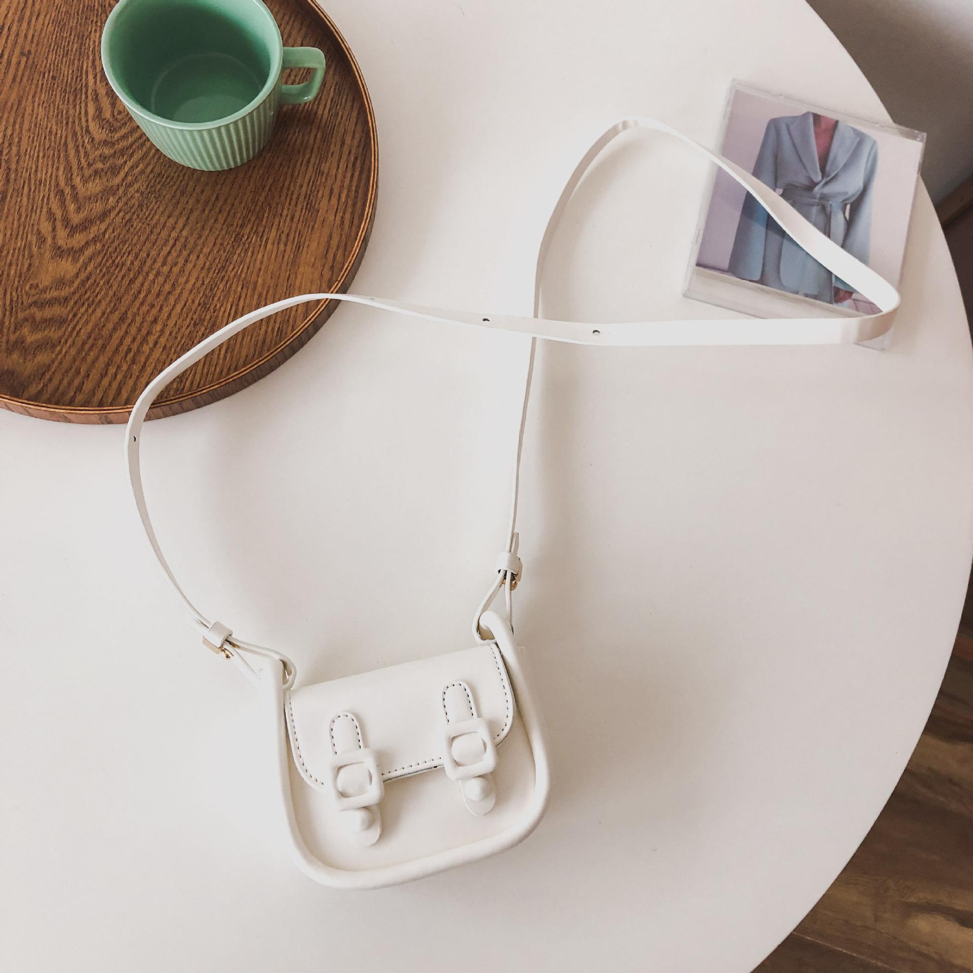 Korean High-Quality Shoulder Bag Cute Personality Girl Hotest Girl Messenger Bag Lipstick Bag Coin Purse
Korean High-Quality Shoulder Bag Cute Personality Girl Hotest Girl Messenger Bag Lipstick Bag Coin Purse