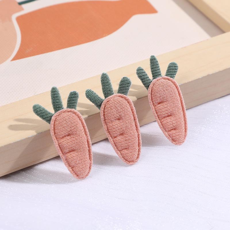 Colorful Radish Knit Hair Clip & Socks for Kids
Colorful Radish Knit Hair Clip & Socks for Kids