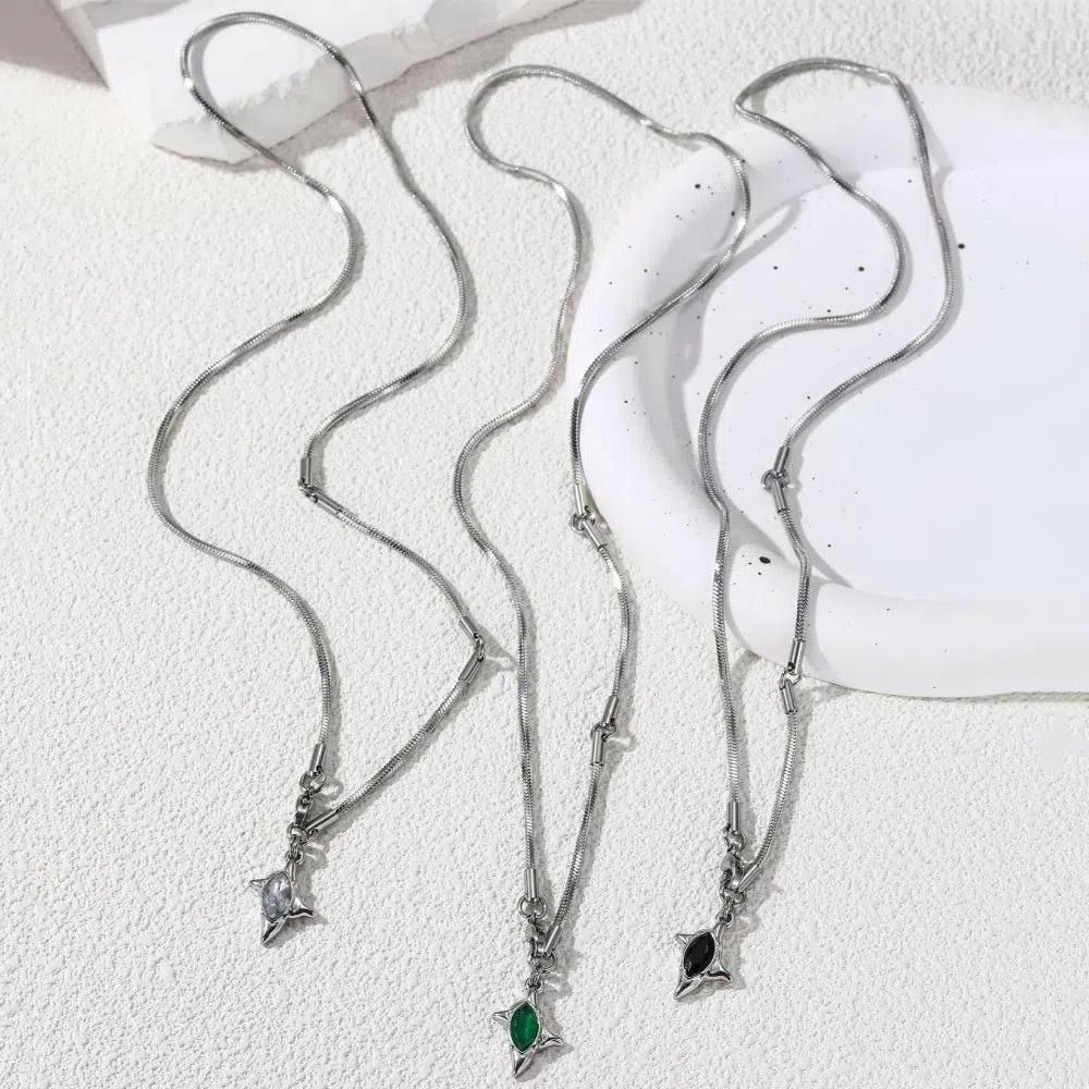 Double Ring Shape Men Necklace Cross Star Clavicle Chains Cross Starlight Necklaces Men Boys StyleC-Green
Double Ring Shape Men Necklace Cross Star Clavicle Chains Cross Starlight Necklaces Men Boys StyleC-Green