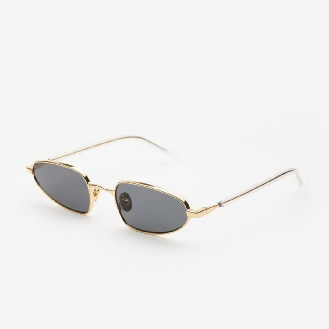 Fashionable Fashionableabley Sunglasseses Women European American UV Shielding Sunglasses Women Model Show Men Sunglasseses
Fashionable Fashionableabley Sunglasseses Women European American UV Shielding Sunglasses Women Model Show Men Sunglasseses