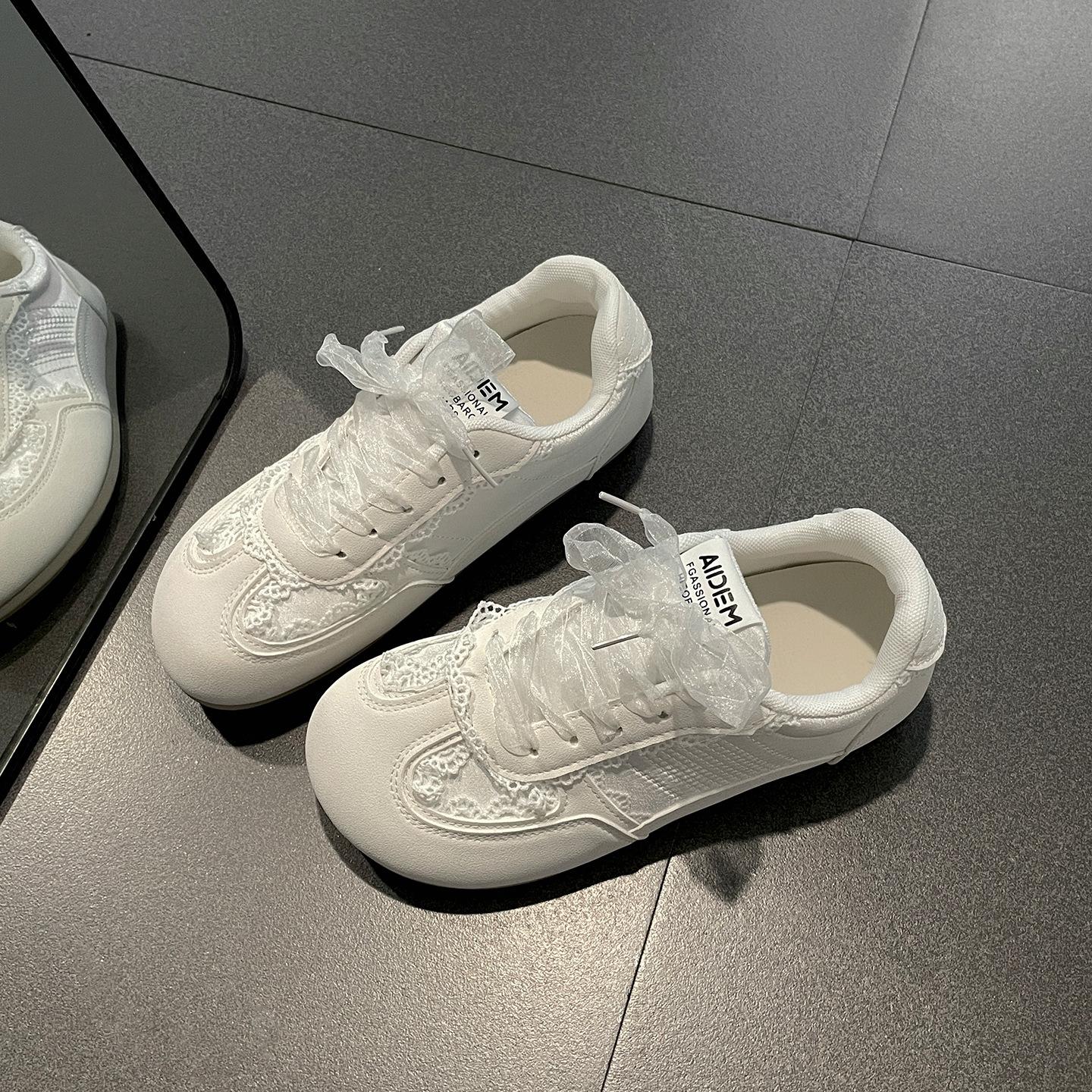 Ретро туфли на плоской подошве, тонкие, маленькие белые, женские, новые летние, с внутренней высотой, повседневные, с мягкой стелькой, женские туфли 40
Ретро туфли на плоской подошве, тонкие, маленькие белые, женские, новые летние, с внутренней высотой, повседневные, с мягкой стелькой, женские туфли 40