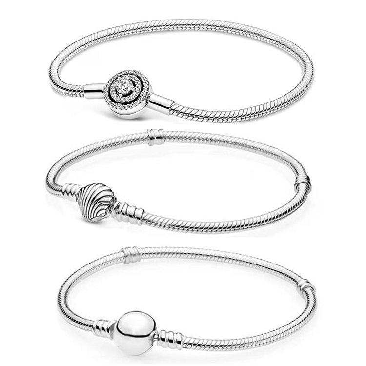 Модная императорская новая круглая круглая пряжка Halo, цепочка из змеиной кости, женская корона, белая медная базовая цепочка
Модная императорская новая круглая круглая пряжка Halo, цепочка из змеиной кости, женская корона, белая медная базовая цепочка