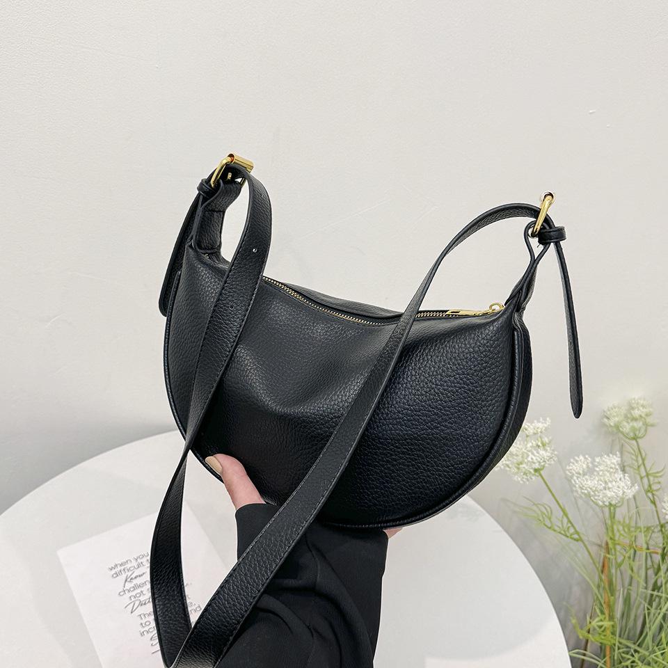 Женская сумка-пельмень из мягкой ПУ в корейском стиле - Повседневная и универсальная на плечо/через плечо One Size чёрный
Женская сумка-пельмень из мягкой ПУ в корейском стиле - Повседневная и универсальная на плечо/через плечо One Size чёрный