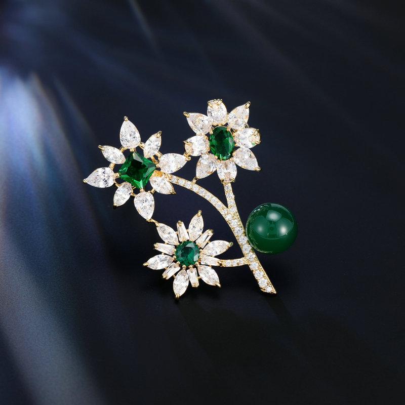 Women s Light Luxury Design Elegant Inlaid Zircon Imitation Pearl Flower Brooch Fashionable And Versatile Niche Design Brooch
Women s Light Luxury Design Elegant Inlaid Zircon Imitation Pearl Flower Brooch Fashionable And Versatile Niche Design Brooch