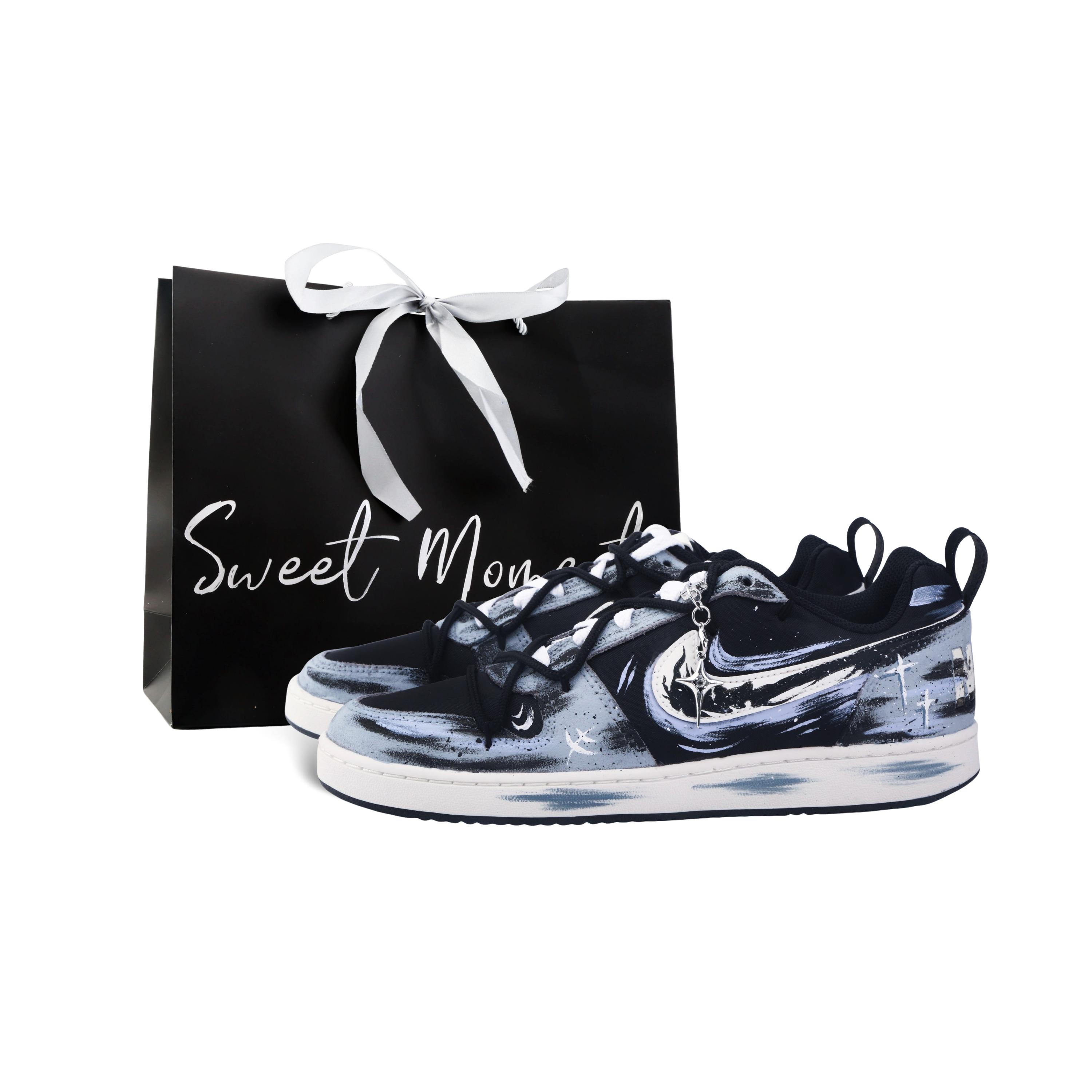 Nike Court Borough Drippy Southern Cross Low top Skateboard Shoes Men s Gray Black Blue 844881-005(Team889-) 41
Nike Court Borough Drippy Southern Cross Low top Skateboard Shoes Men s Gray Black Blue 844881-005(Team889-) 41