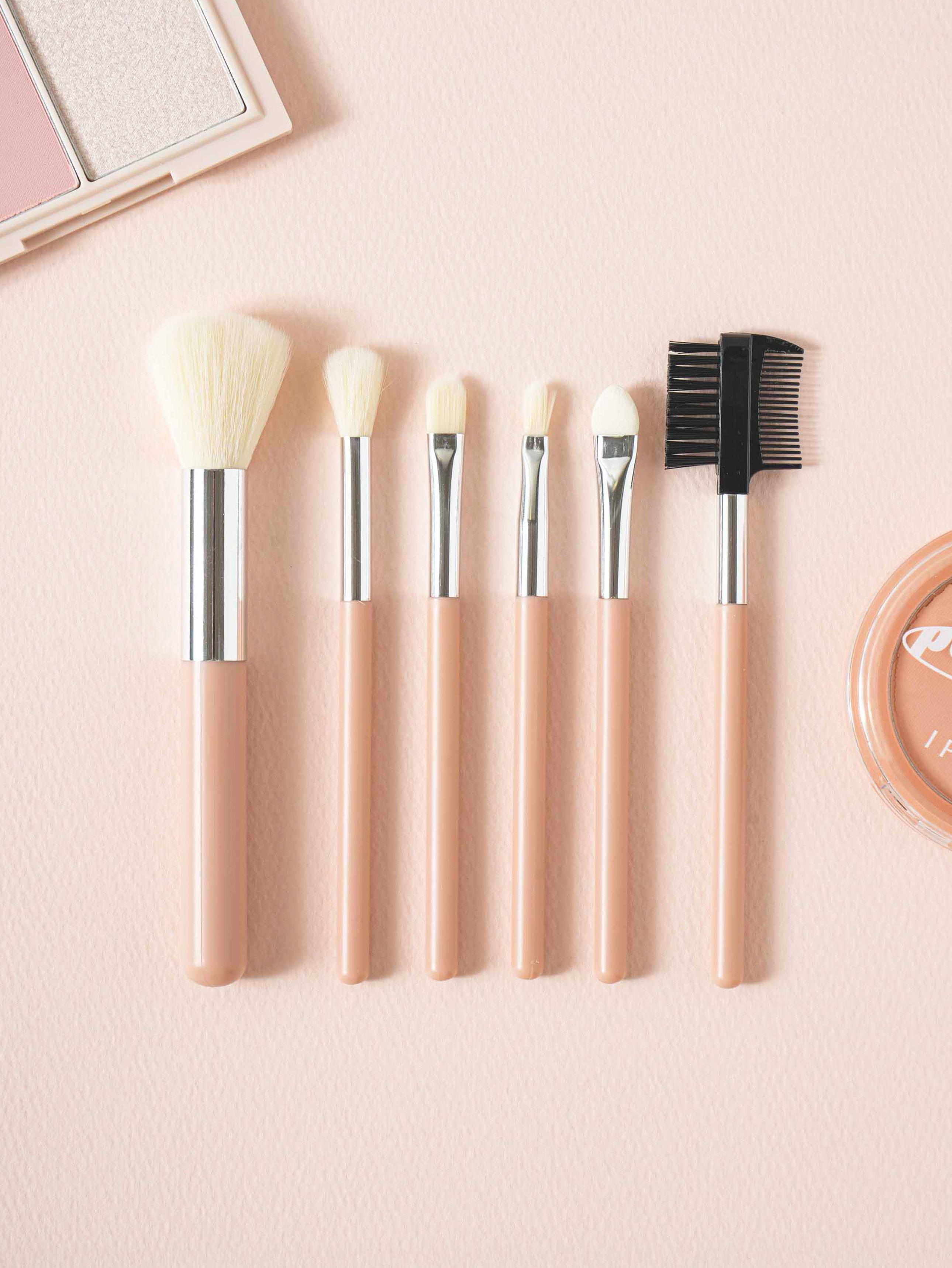 Premium 6-Piece Makeup Brush Set for Face & Eyes 1ea
Premium 6-Piece Makeup Brush Set for Face & Eyes 1ea