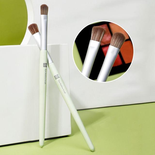 Violeta - Eye Makeup Brush Green
Violeta - Eye Makeup Brush Green