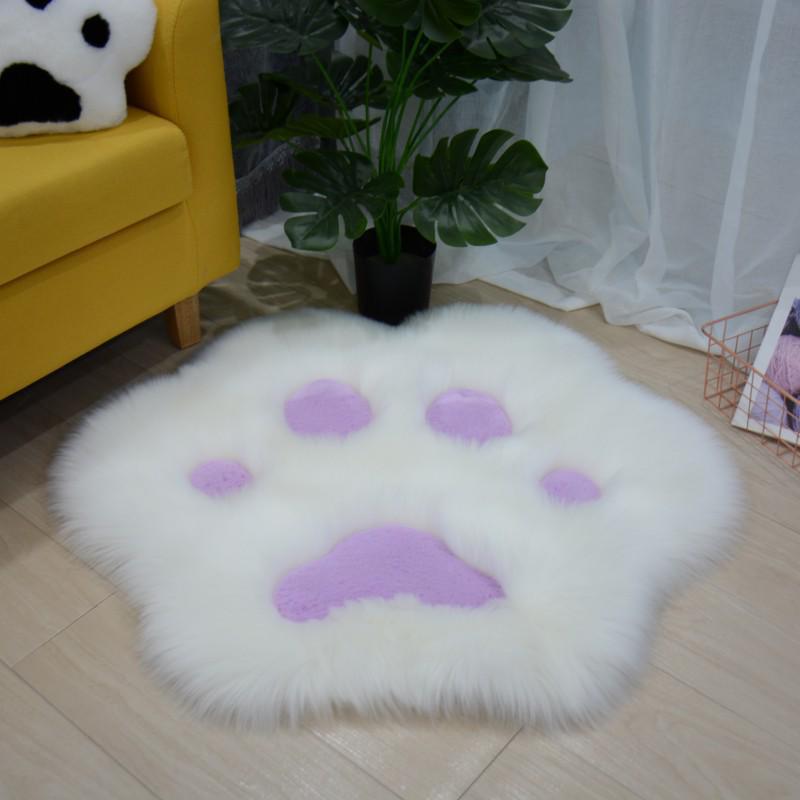 Cat Paw Shape High-Low Pile Carpet for Children s Room, Living Room, or Bedroom - Cute Cartoon Floor Mat 60x60 cm
Cat Paw Shape High-Low Pile Carpet for Children s Room, Living Room, or Bedroom - Cute Cartoon Floor Mat 60x60 cm