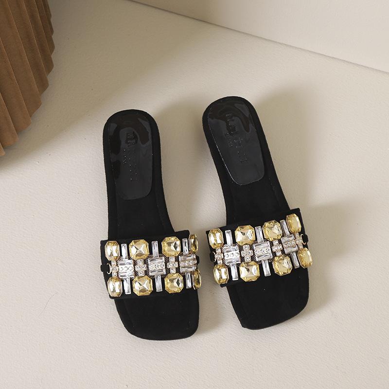 French rhinestone slippers summer new one-word women s fashion outer wear comfortable low-heeled temperament cool slippers 40 чёрный
French rhinestone slippers summer new one-word women s fashion outer wear comfortable low-heeled temperament cool slippers 40 чёрный
