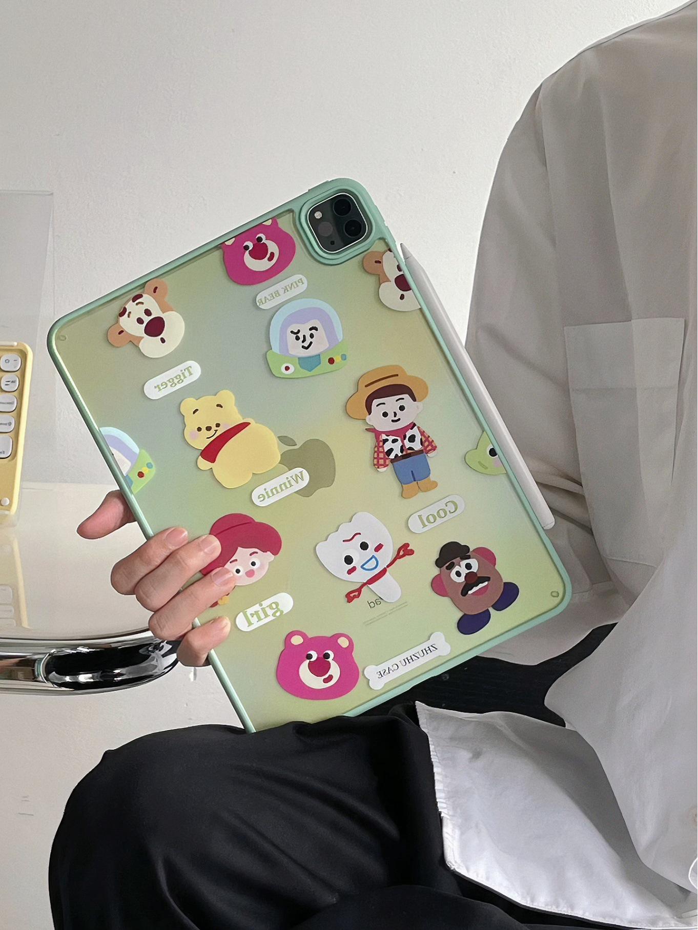 Acrylic Toy Story Q Version Case for iPad Pro 2021/2025 iPad 11th Gen 2025 (A16)
Acrylic Toy Story Q Version Case for iPad Pro 2021/2025 iPad 11th Gen 2025 (A16)