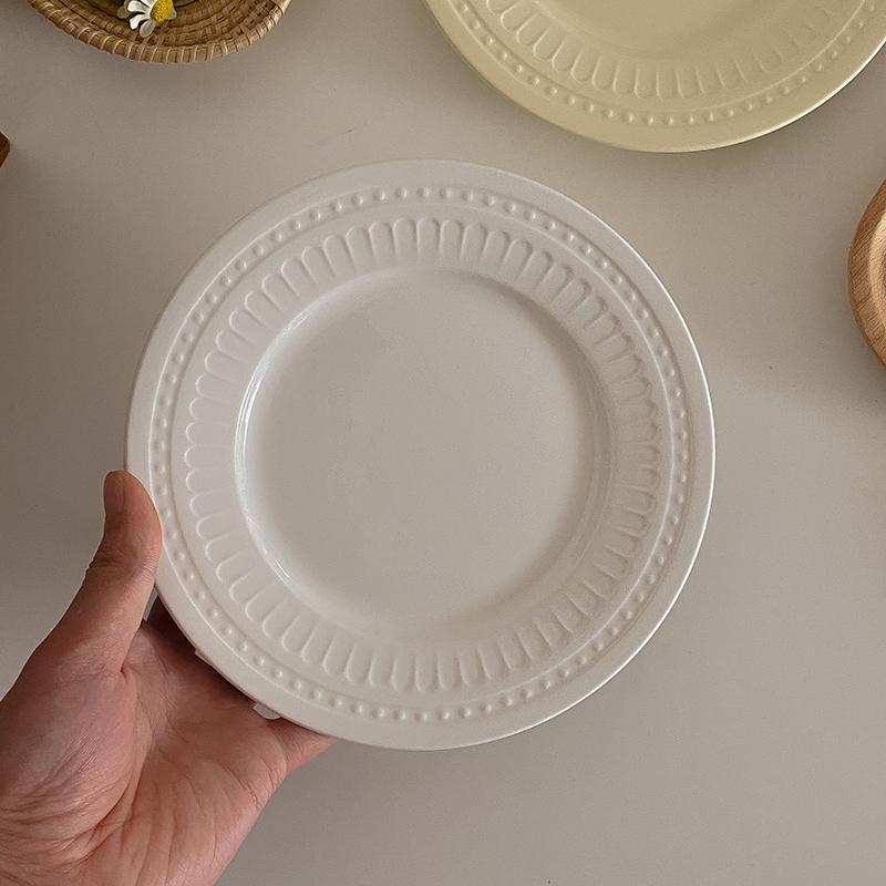 Dot French Ceramic Dinner Dishes 7.5 Inch Creative Exquisite Round Dessert Tableware Underglazed Colour Solid Charger Plate 7.5 inches білий
Dot French Ceramic Dinner Dishes 7.5 Inch Creative Exquisite Round Dessert Tableware Underglazed Colour Solid Charger Plate 7.5 inches білий