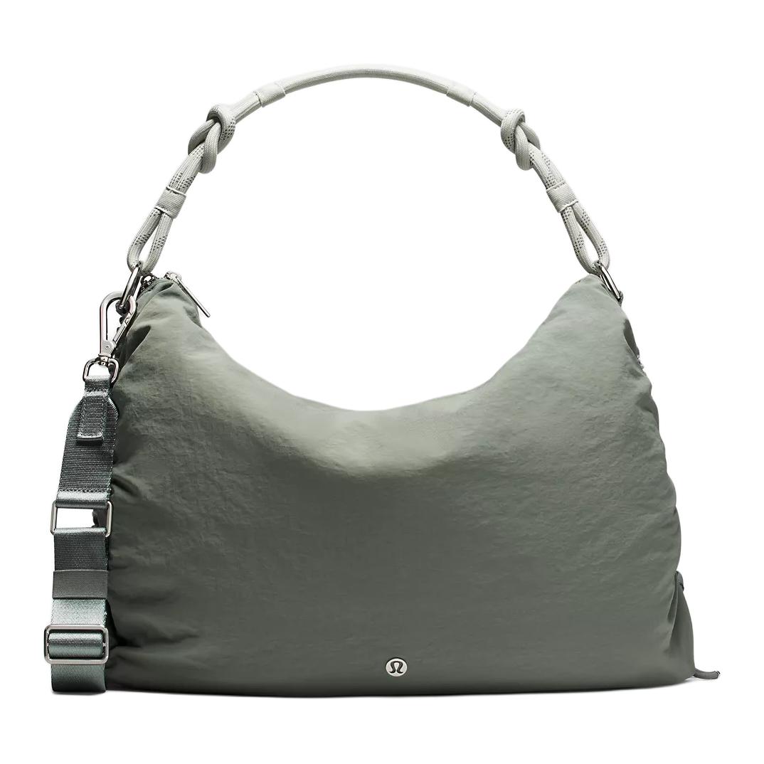 Lululemon Convertible Series 16L Ruched Design Nylon Shoulder Bag Large Women bags Willow-Green LW9GHWS-075266 Willow Leaf
Lululemon Convertible Series 16L Ruched Design Nylon Shoulder Bag Large Women bags Willow-Green LW9GHWS-075266 Willow Leaf