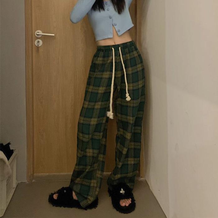 Women s Red Plaid High-Waist Wide-Leg Pants - Korean Style, Slimming, Loose Fit, Perfect for Spring and Autumn. 2XL
Women s Red Plaid High-Waist Wide-Leg Pants - Korean Style, Slimming, Loose Fit, Perfect for Spring and Autumn. 2XL