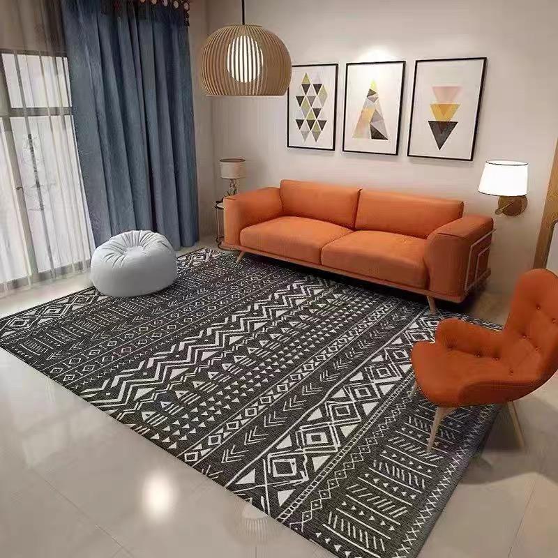 VIKAMA American Light Luxury Carpet Living Room Sofa Bedroom Floor Mattress Bedside Rug Wear-Resistant Comfortable Soft Easy To 80X120CM(2.6X3.9FT)
VIKAMA American Light Luxury Carpet Living Room Sofa Bedroom Floor Mattress Bedside Rug Wear-Resistant Comfortable Soft Easy To 80X120CM(2.6X3.9FT)