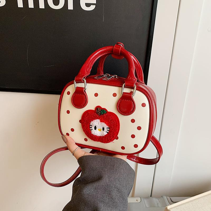 Popular cute kitten embroidery versatile small square bag small fresh literary shoulder bag women s lazy wind commuter shoulder bag 18*7.5*13 червоний
Popular cute kitten embroidery versatile small square bag small fresh literary shoulder bag women s lazy wind commuter shoulder bag 18*7.5*13 червоний