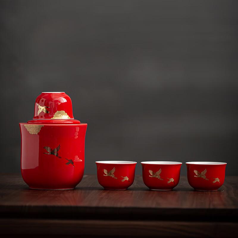 Taozhi Ceramic Warm Wine Set
Taozhi Ceramic Warm Wine Set