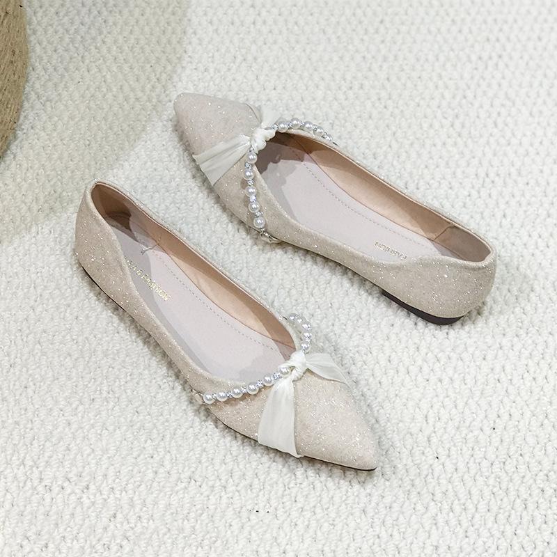 Huiliya French single shoes women s summer new temperament pointed flat bottom small fragrant wind shallow mouth pearl ladyshoes 23503 40 золотой
Huiliya French single shoes women s summer new temperament pointed flat bottom small fragrant wind shallow mouth pearl ladyshoes 23503 40 золотой