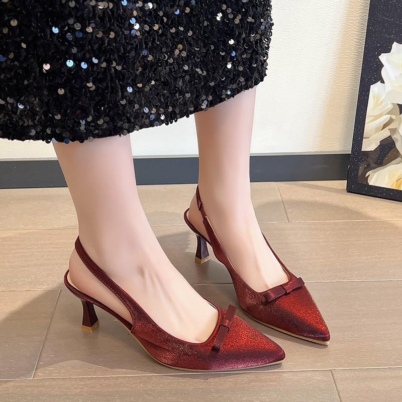 Spring and summer 2025 new pointed thin heel belt buckle single shoes women s niche design versatile rear strap sandals women 40 бордовий
Spring and summer 2025 new pointed thin heel belt buckle single shoes women s niche design versatile rear strap sandals women 40 бордовий