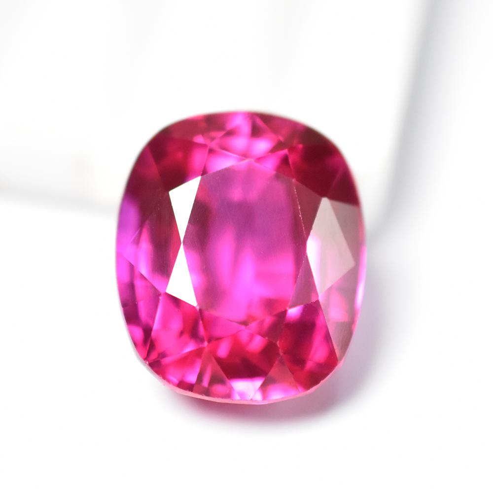 PINK Sapphire 22 Ct CERTIFIED Cushion Cut NATURAL Loose Gemstone For Collection 16.6 mm Approx. рожевий
PINK Sapphire 22 Ct CERTIFIED Cushion Cut NATURAL Loose Gemstone For Collection 16.6 mm Approx. рожевий