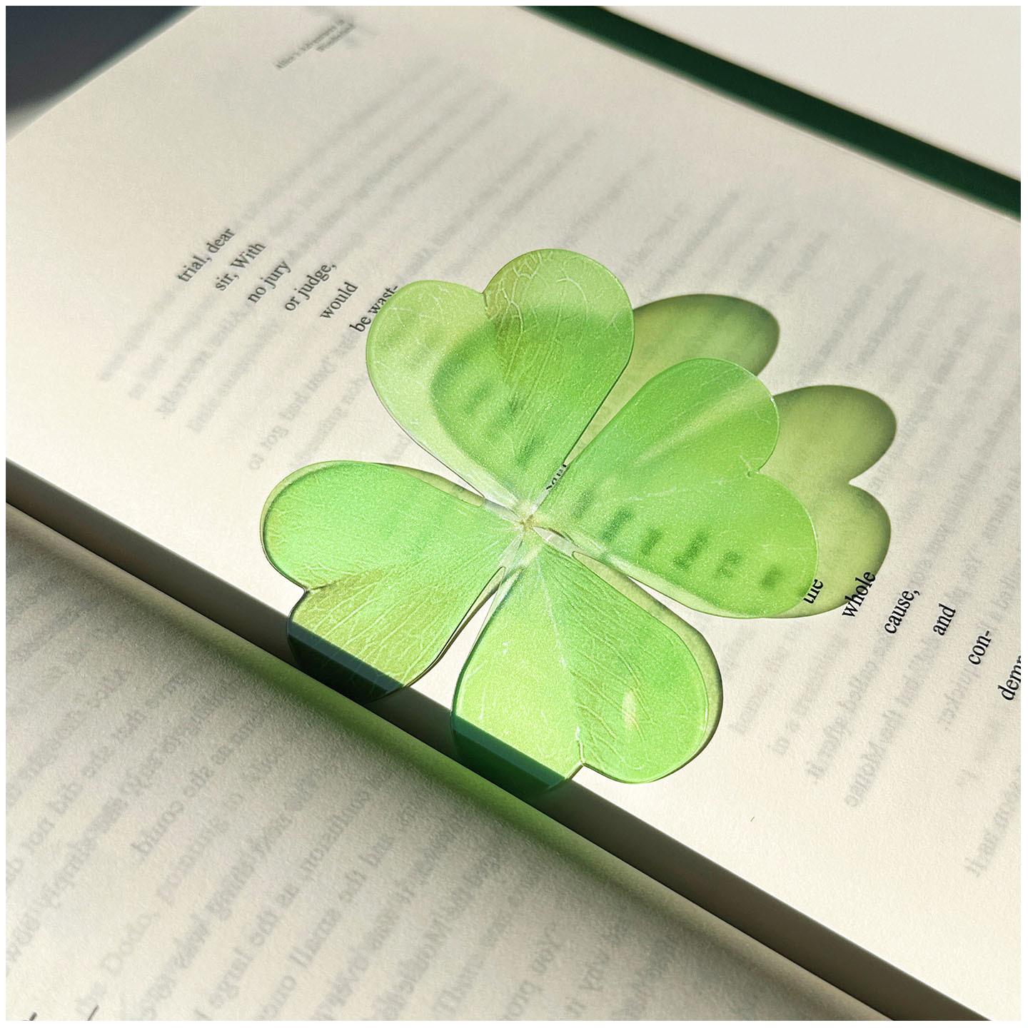 Original Bookmark Acrylic Translucent Leaves Maple Leaf Art Bookmark High Aesthetic Student Reading Marking Book Page Holder
Original Bookmark Acrylic Translucent Leaves Maple Leaf Art Bookmark High Aesthetic Student Reading Marking Book Page Holder