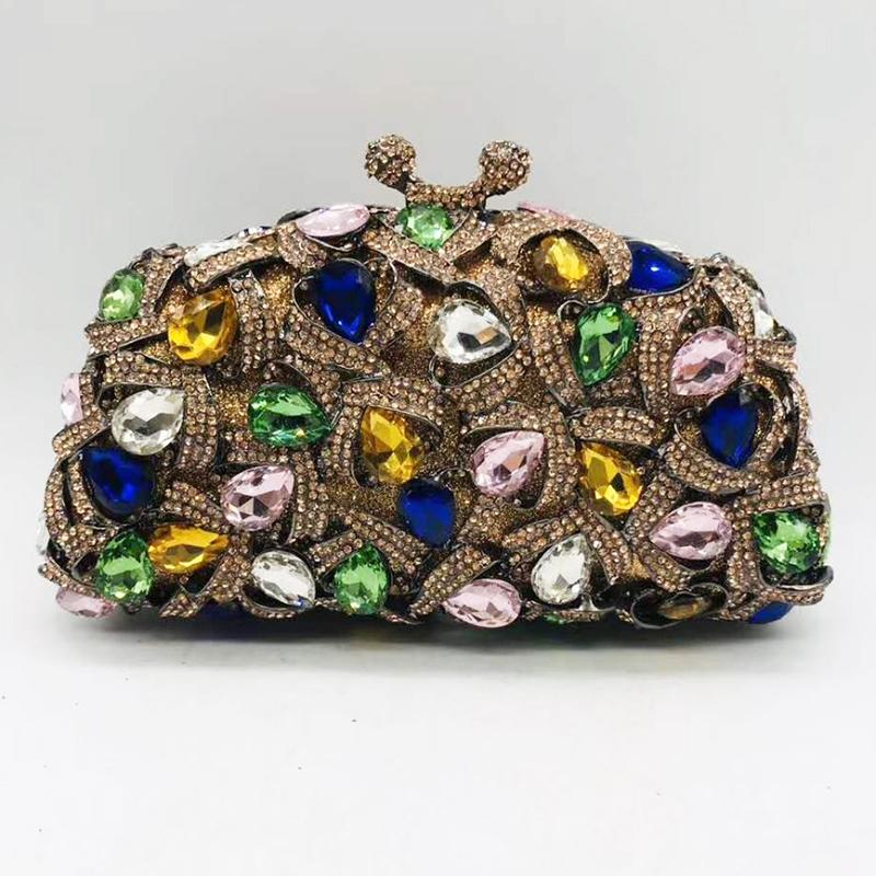 WHTUOHENG Large Crystal Evening Clutch Bag For Women Rhinestone Silver Metal Purses Wedding Bridal Purse Lady Diamond Handbag 19cmX10.5cmX5.5cm
WHTUOHENG Large Crystal Evening Clutch Bag For Women Rhinestone Silver Metal Purses Wedding Bridal Purse Lady Diamond Handbag 19cmX10.5cmX5.5cm