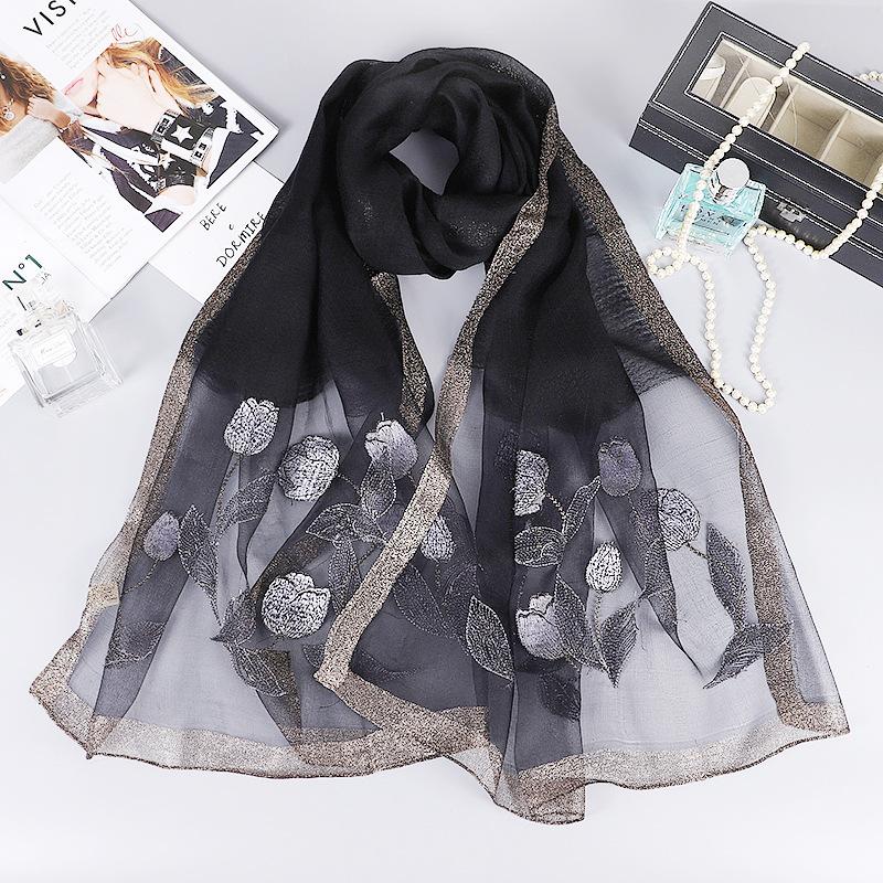 Women s silk scarf made of silk and wool, versatile for autumn and winter, thin embroidered mulberry silk scarf, stylish and fashionable, long and чёрный
Women s silk scarf made of silk and wool, versatile for autumn and winter, thin embroidered mulberry silk scarf, stylish and fashionable, long and чёрный